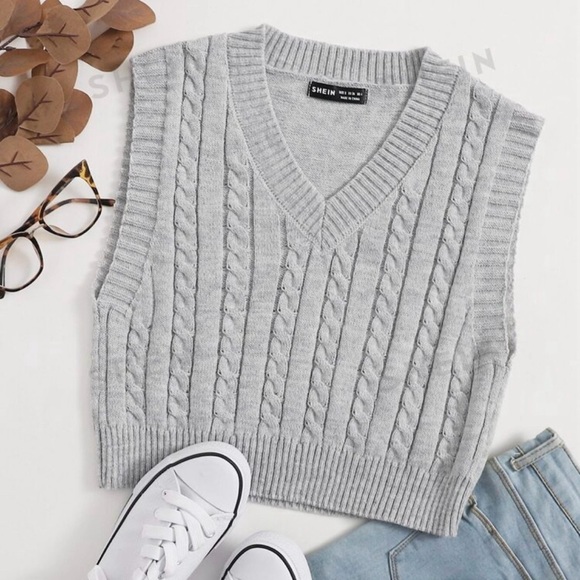 Shein Gray Knit Sweater Vest - Picture 1 of 3